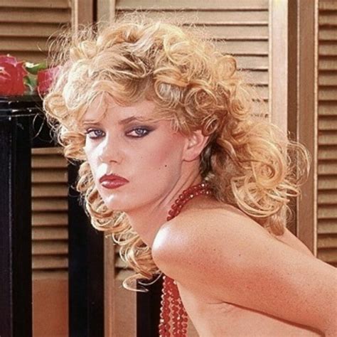 female pornstars of the 80s|Category:American pornographic film actresses .